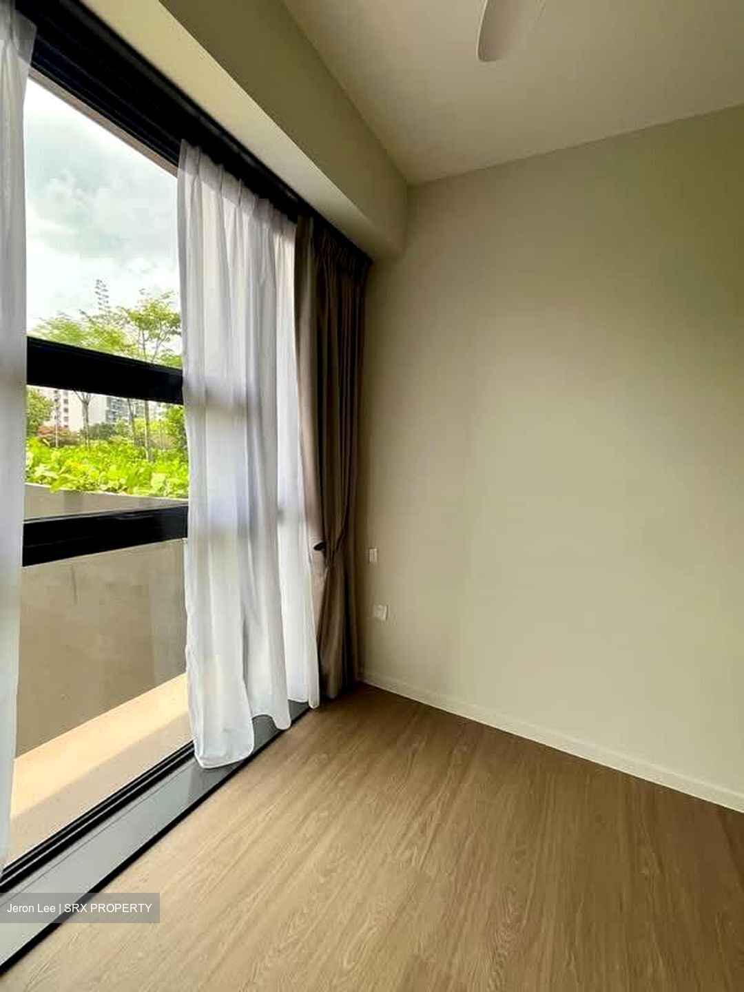 Tenet (D18), Condominium #548525581